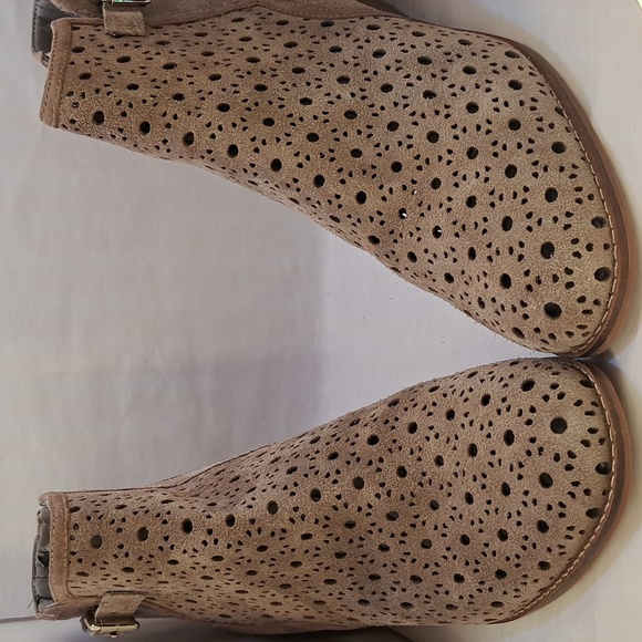 Cole Haan suede zip women's booties size 7.5 - Picture 5 of 7